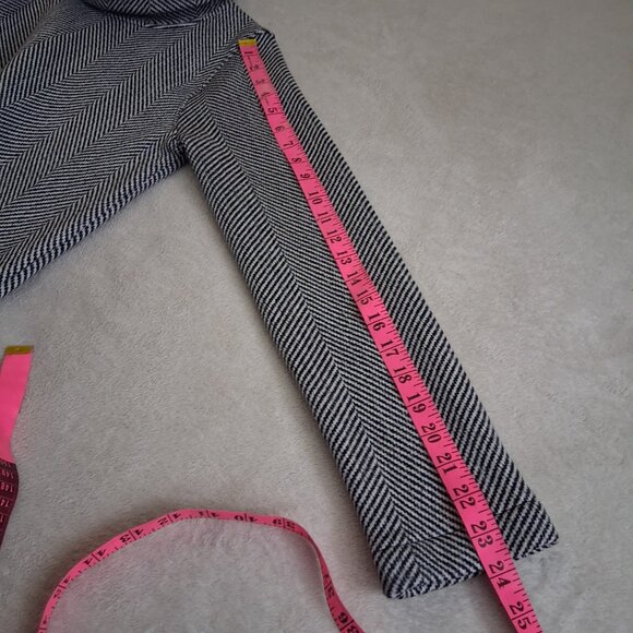 J. Crew Factory Women's M Black White Herringbone Funnelneck Pullover Sweater - Picture 10 of 11